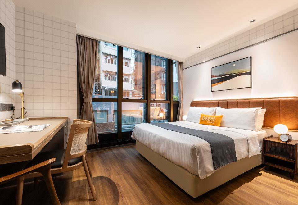 Executive Queen Room