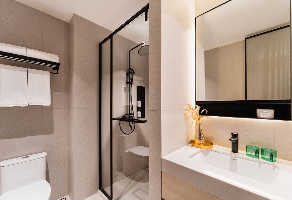 baseLITE-CHANGLIN Serviced ApartmentExquisite Studio (with Washing Machine)