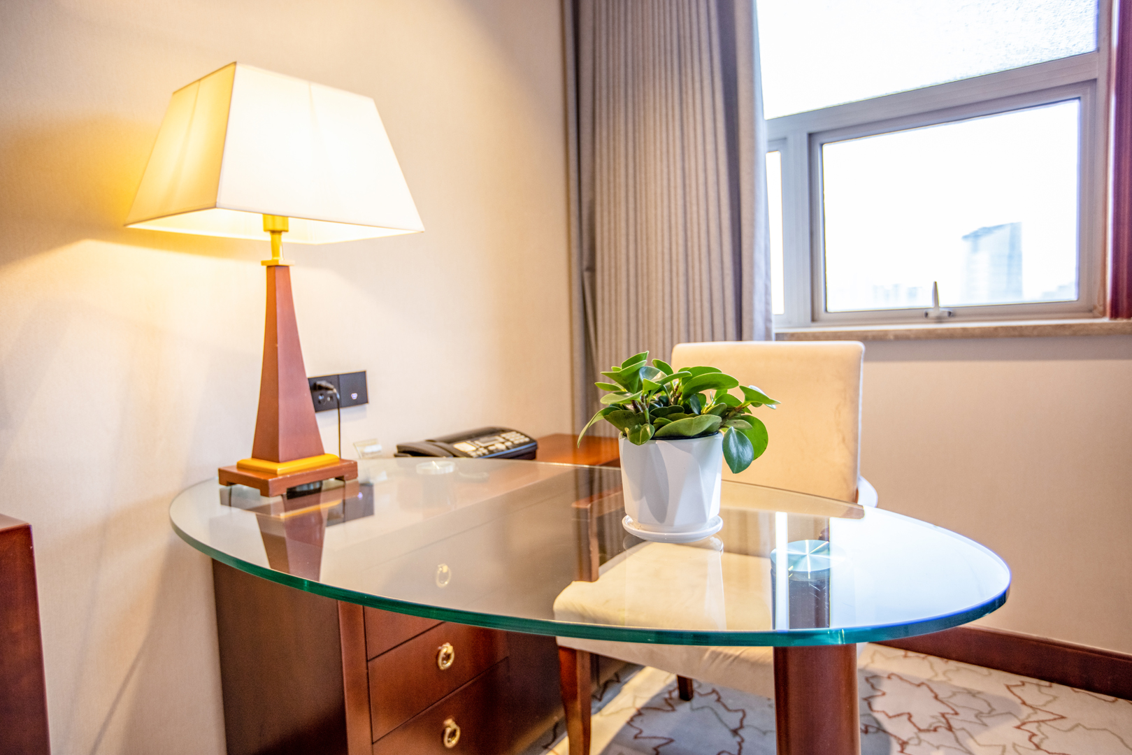 智能行政运动大床房（小度音箱+助眠床垫）