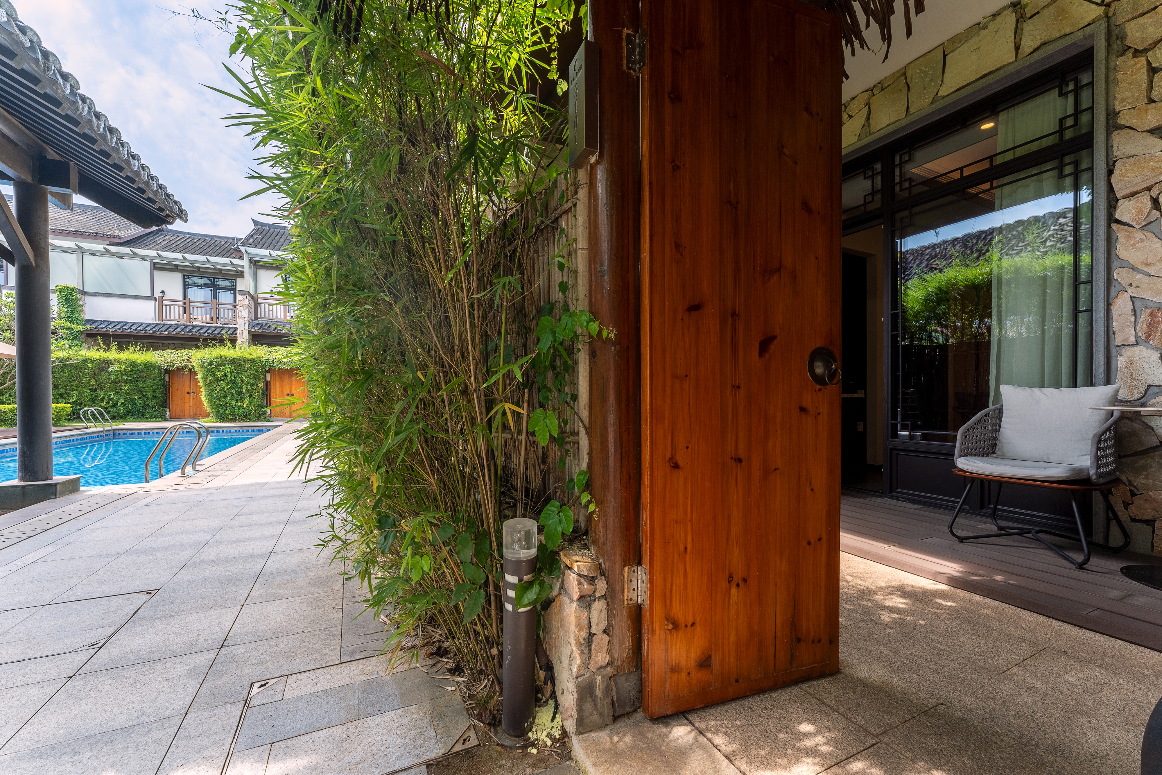 庭院温泉双床房