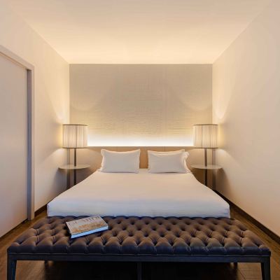 King Room With Courtyard View