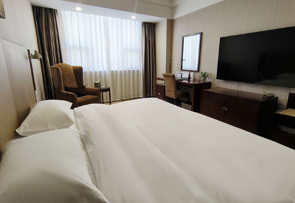 Jinling Yuntai HotelHollywood Double Room