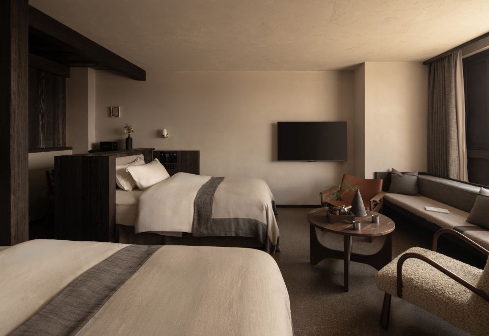 Jia Gong Snow Mountain View Twin Room