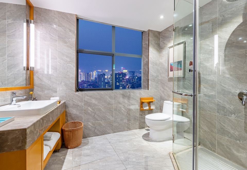 城景彩蛋大床房