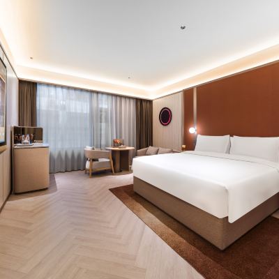 行政大床房（小冰箱+電視投屏） 桔子水晶上海豫園酒店優惠