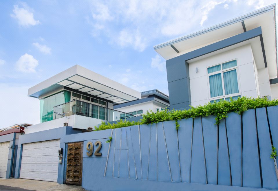 Hotel Luxury Pure Modern Pool Villa 5Bed Nr BTS|Central, Exterior, Hotel Exterior