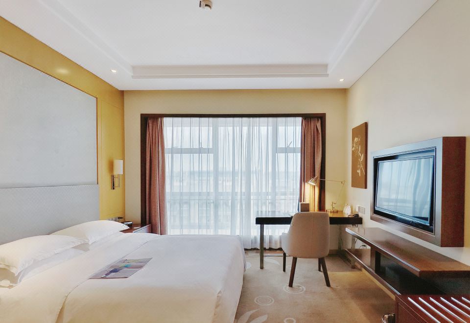 栖园楼精致大床房（园景）