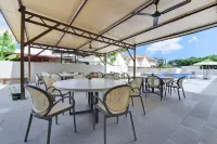 Banyan Tree Villa Hotel