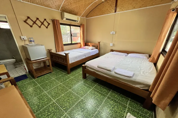 Standard Train Cabin