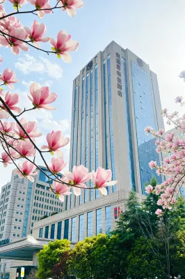 쉐라톤 그랜드 정저우 호텔  호텔