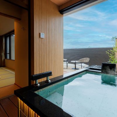 【展望露天風呂+ルーフトップテラス】 和室・和洋室 滝の湯 クーポン