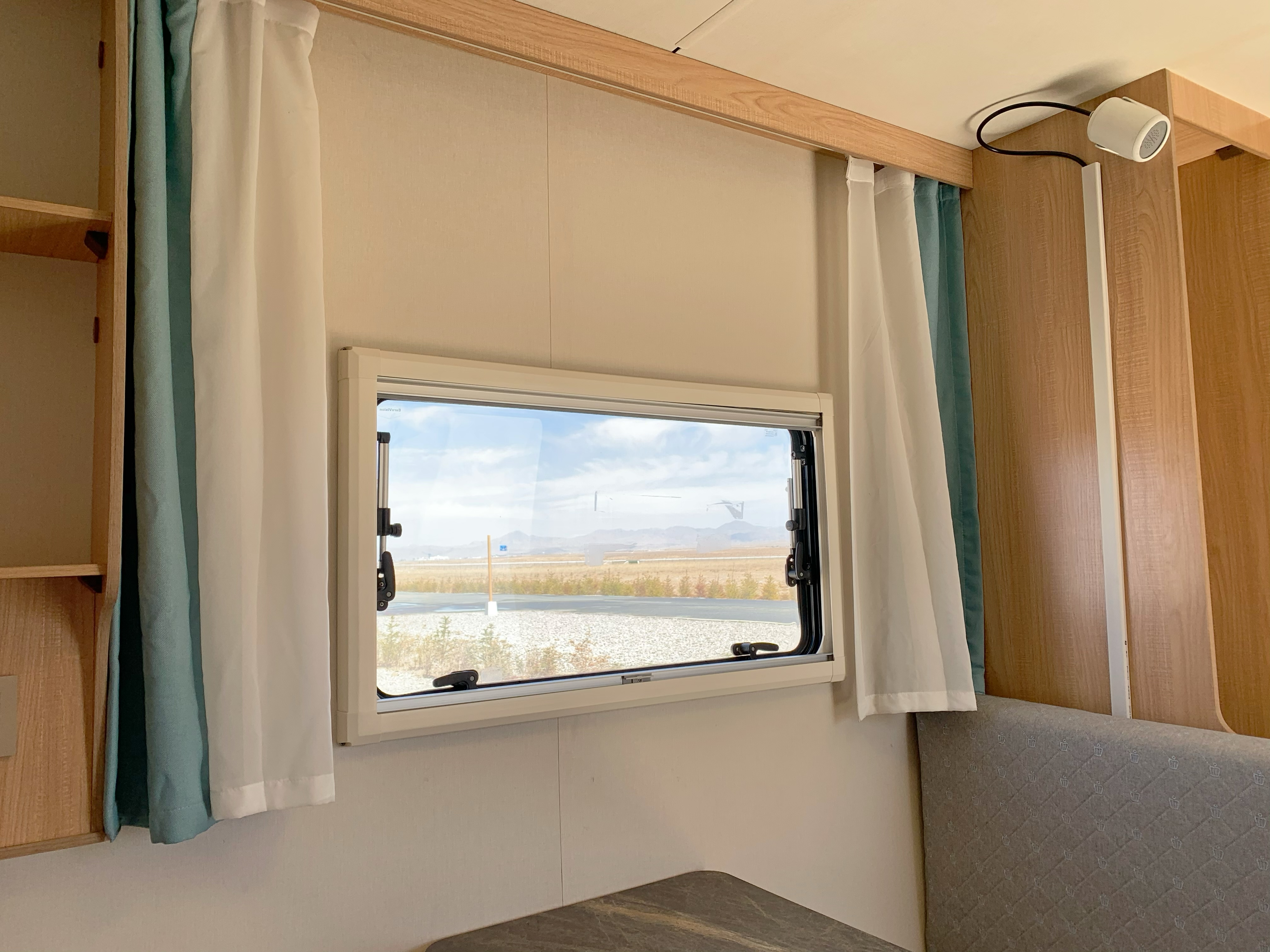 星湖秘境|房车供氧双床房-星空天幕