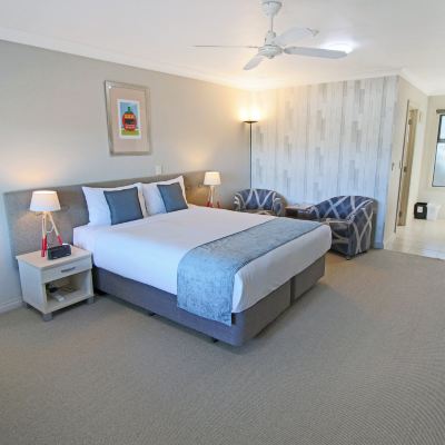 Studio With Spa Whangaparaoa Lodge Auckland Promo Code