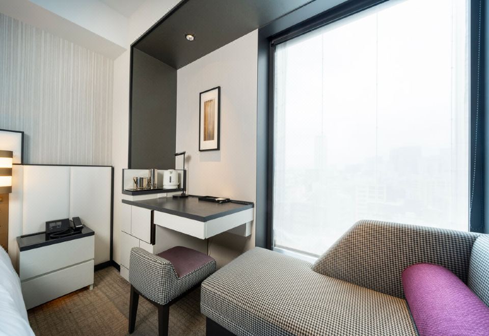 禁煙中等雙人床房