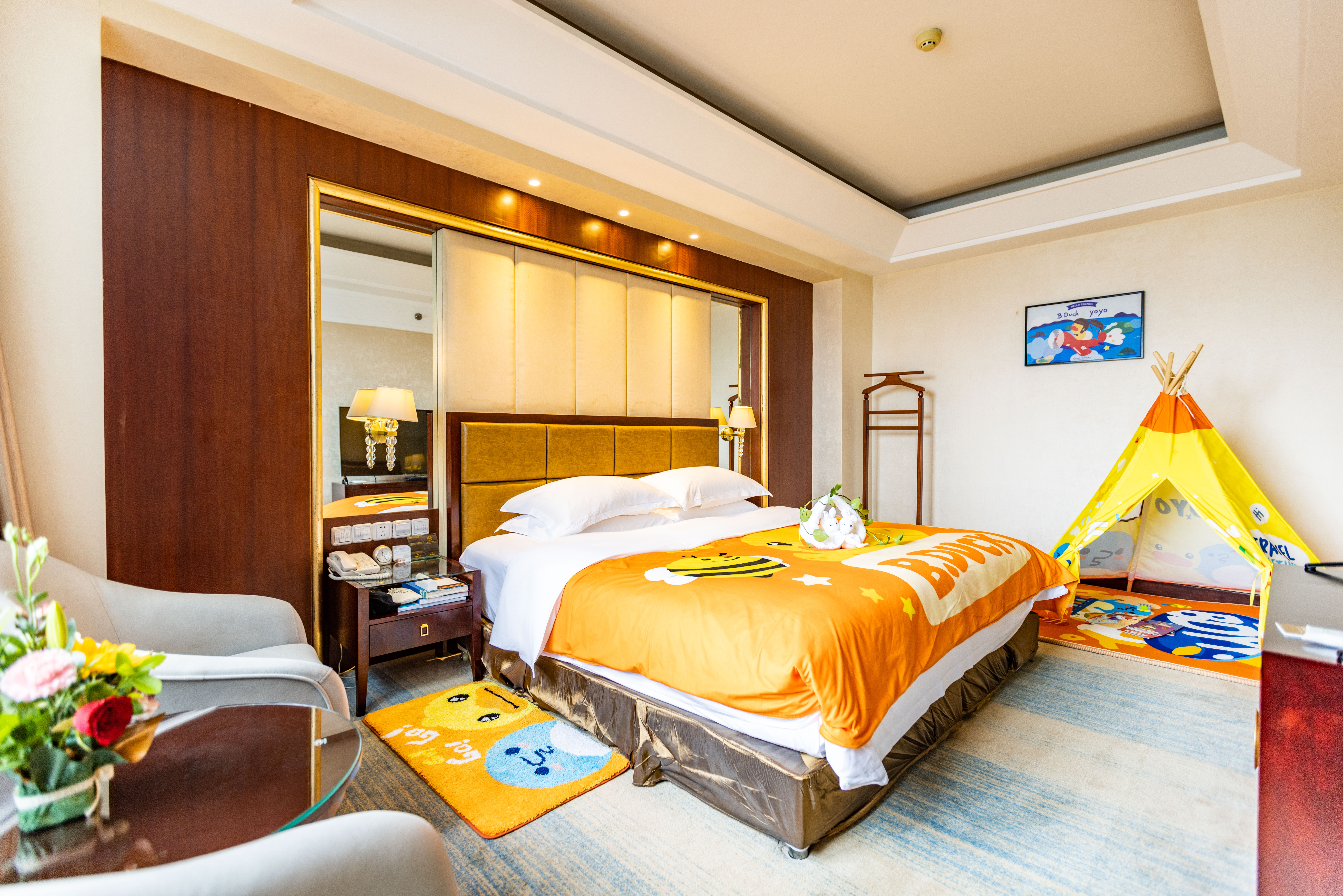 小黄鸭主题亲子套房