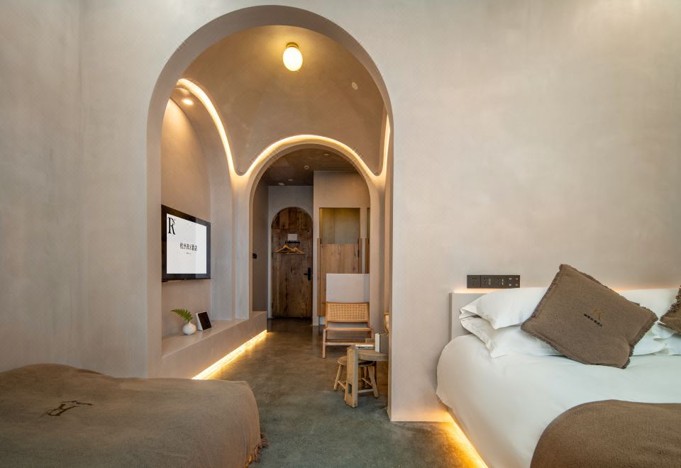 泳池汗蒸雙床房