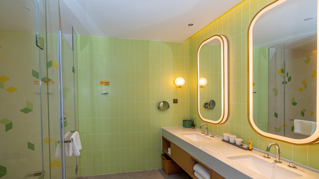 城景阳台双床房