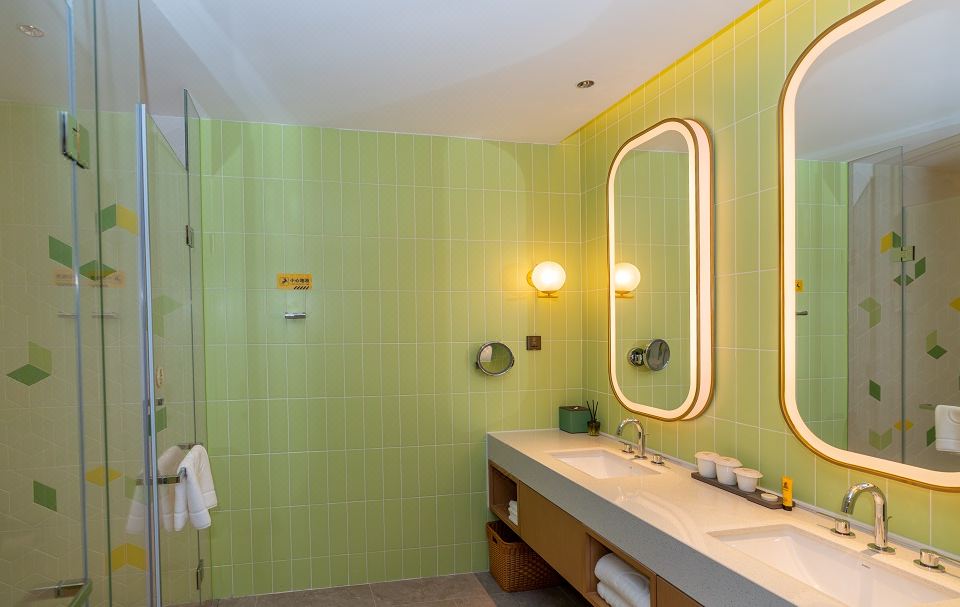 城景阳台双床房