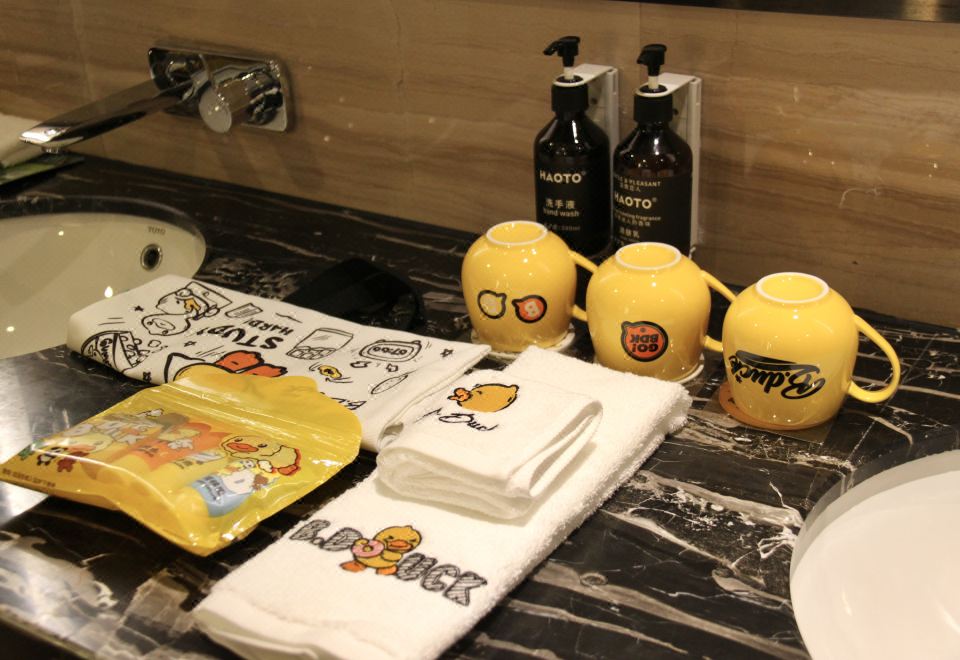 小黃鴨主題家庭套房