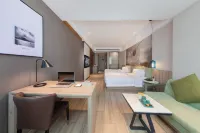 Countryside Yaqing Hotel (Shantou High-speed Railway Station Xinjin Food Plaza)