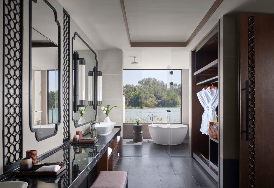 臨湖軒一居別墅（景觀泡池坐擁湖景）