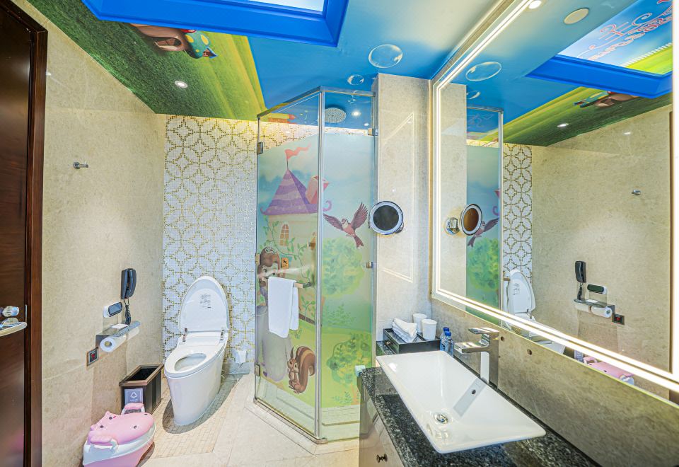 Zhaolin Grand Hotel BeijingPrincess Pink Children's Featured Suite