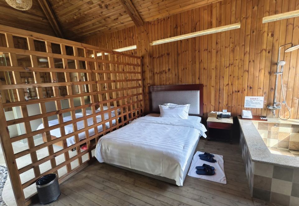 云栖山涧独栋汤屋双床房（带私家泡池）