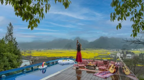 Xingyi Wanfenglin Yuejingwan Hotel