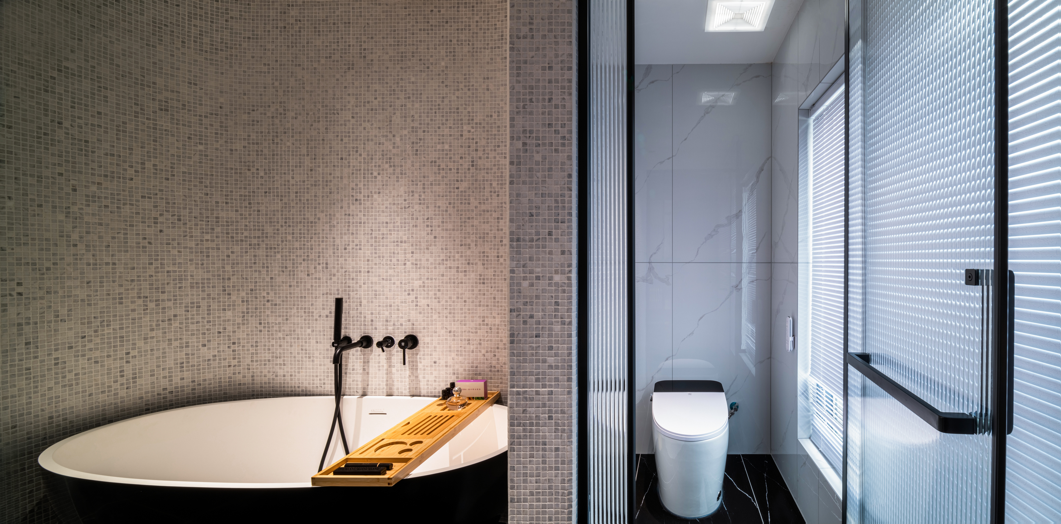 瑰夏豪华行政套房