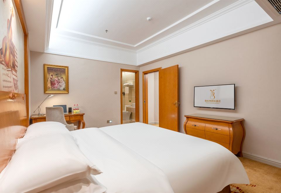 豪华套房（舒适商务办公+功夫茶具）