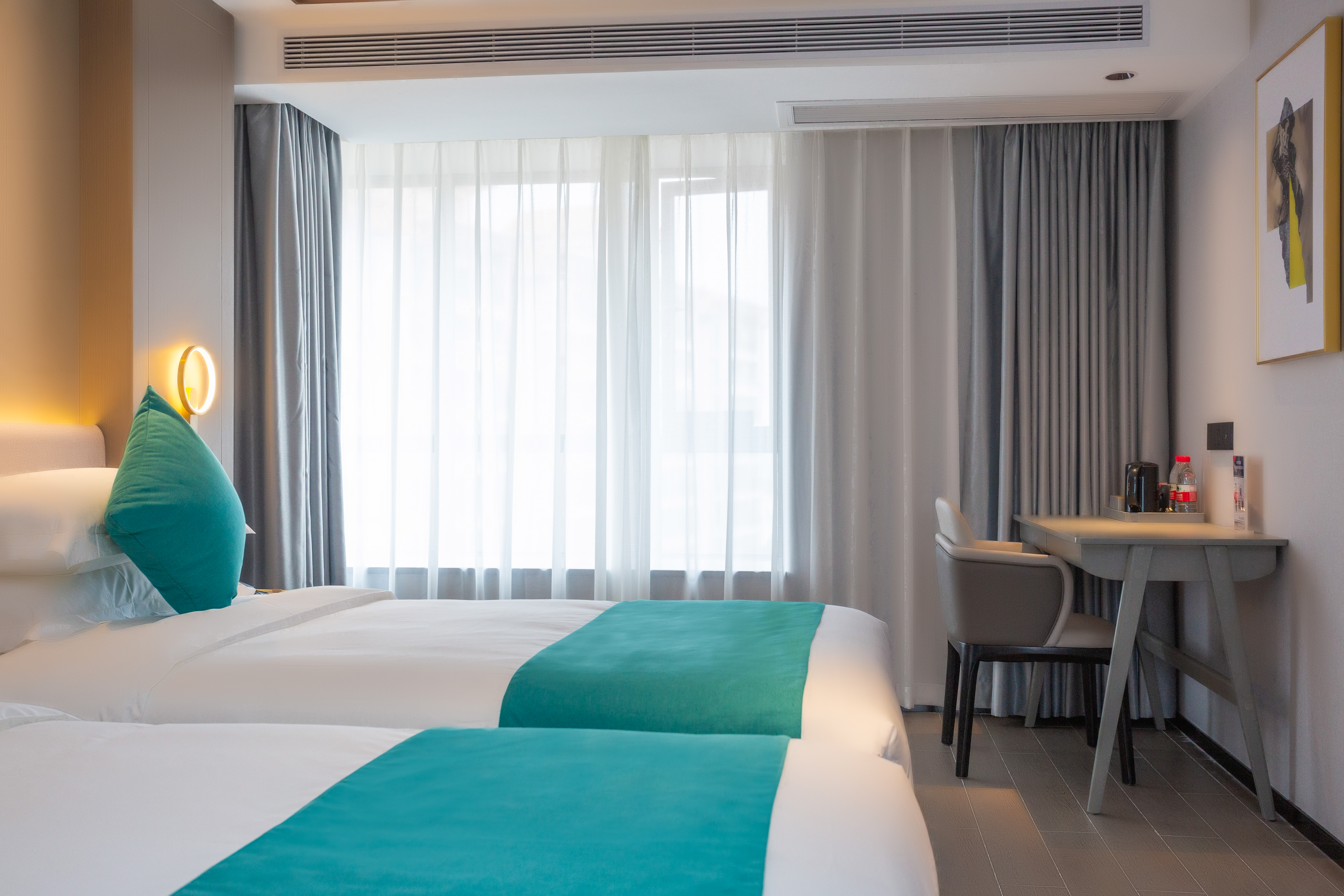 豪華景觀雙床房（180°落地窗+獨立會客區+品茗茶具）