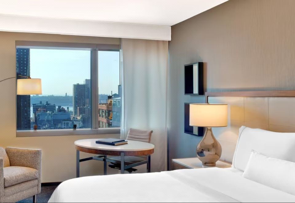 The Westin New York at Times SquarePremium Room, 1 King Bed, Accessible, View (Mobility & Hearing w/ Tub)