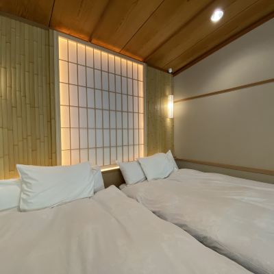 箱根外輪山を望む露天風呂付洋室「桜花」