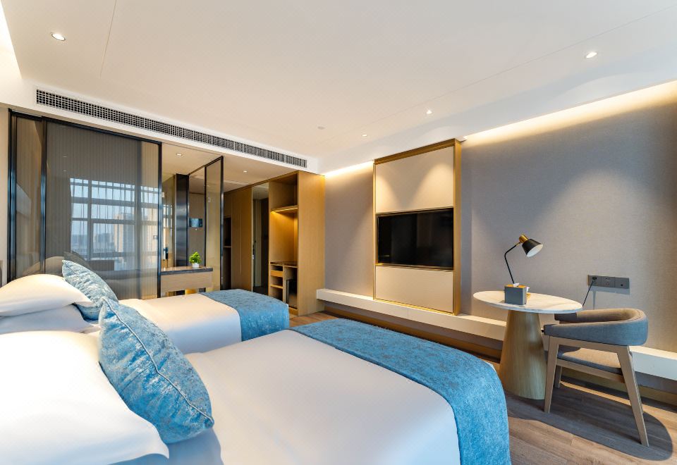 商务双床房（全身镜+舒适羽绒枕+超大落地窗）