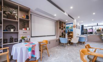 Floral Hotel·Hua Yu Hua Pan B&B