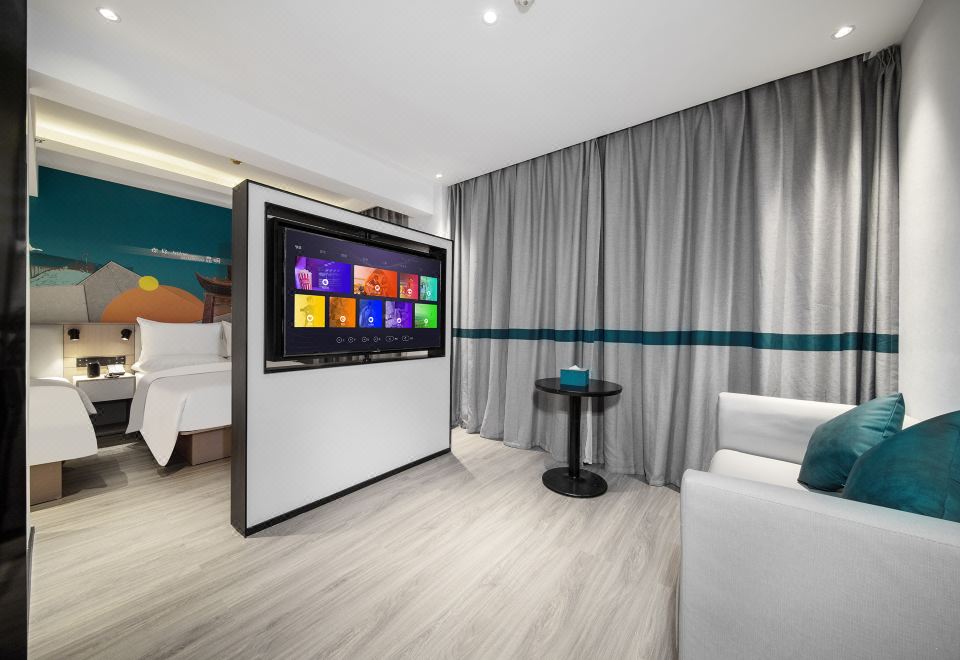 Ni Hao Hotel (Kunming Railway Station Minhang Road)Suite