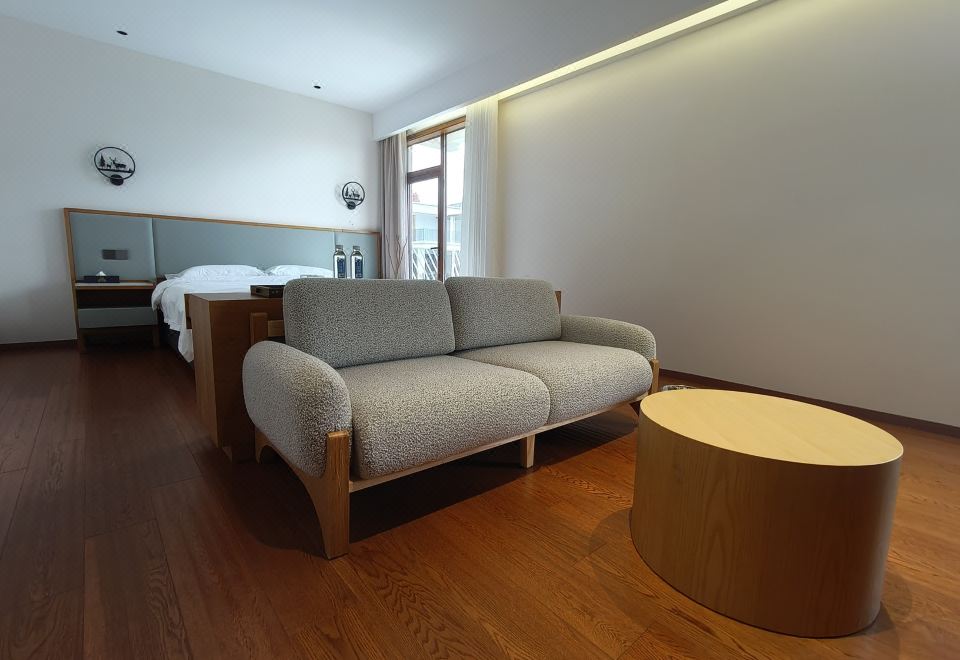 Guestroom (Double Bed)