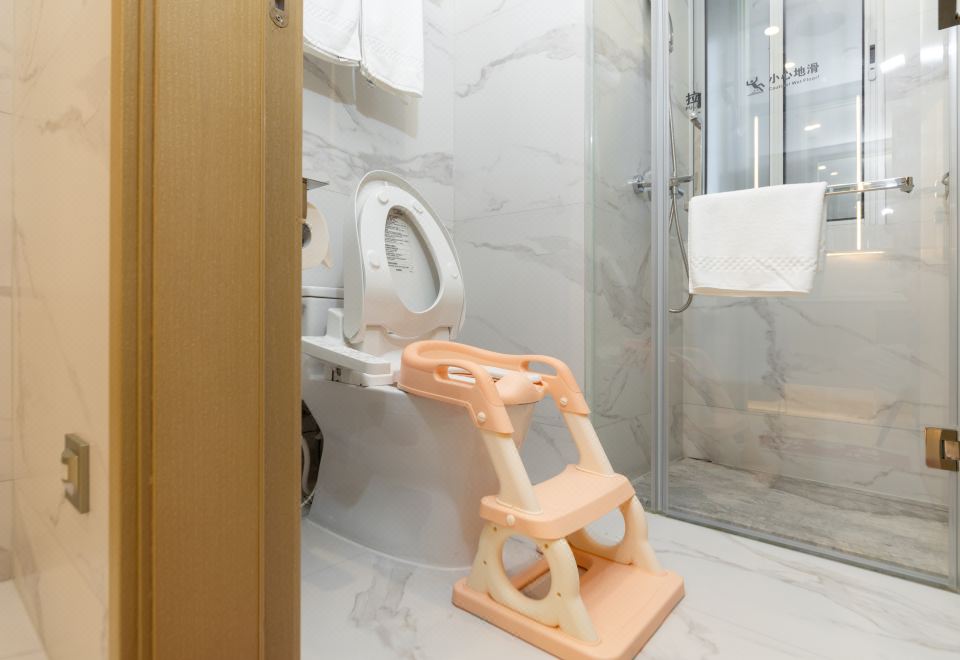 格林童话亲子露台家庭房