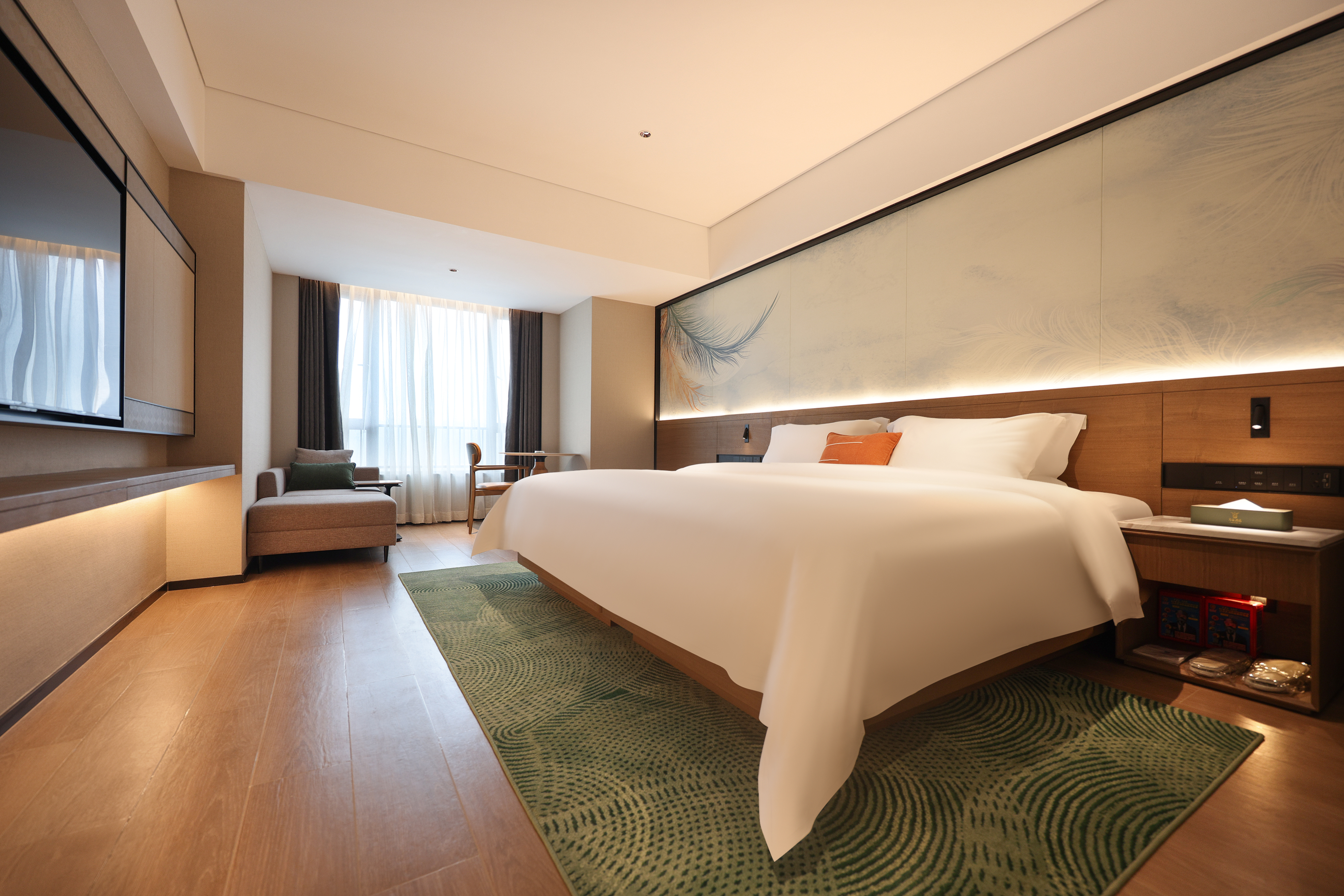 Super Room (King Bed) (Sofa)