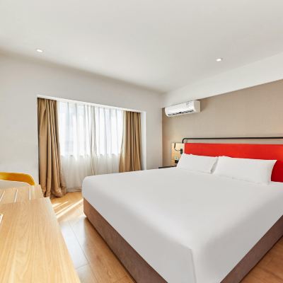 雅享大床房~夢百合零壓床墊~DAMANA品牌洗護~全景外窗 康鉑飯店（南京新街口中心店）優惠