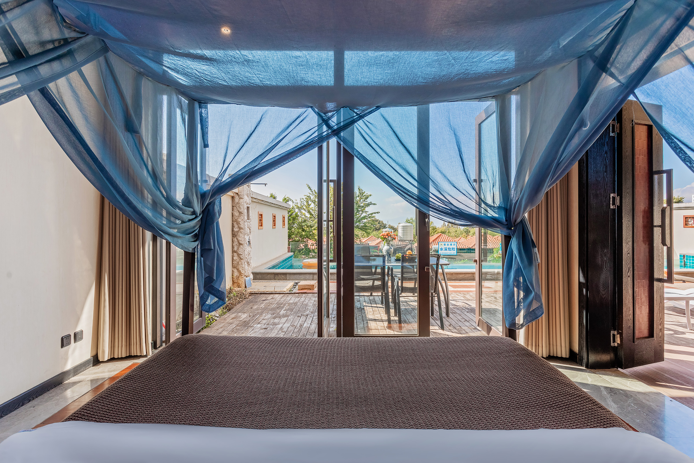 湖景私家泳池别墅·两卧