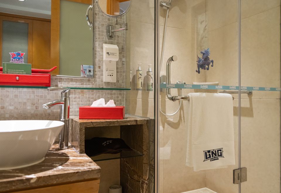 LNG俱樂部大床房