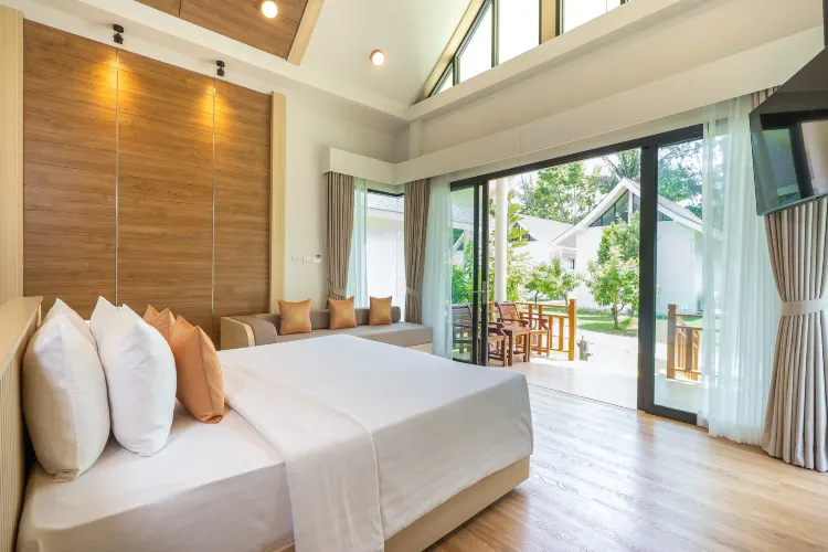 Grand Deluxe Villa with Partial Seaview 