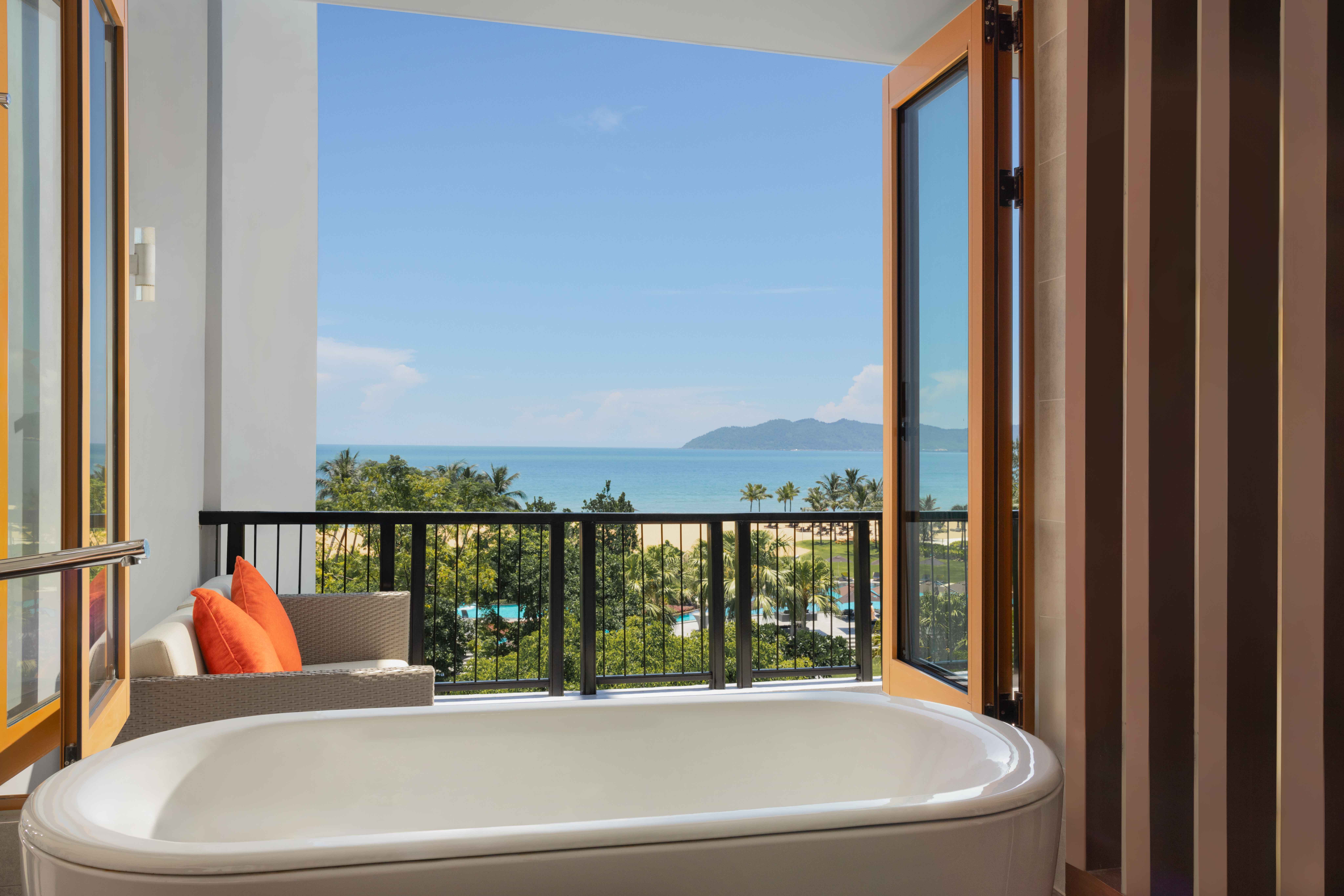 Angsana Lăng Cô海景至尊双床房带阳台