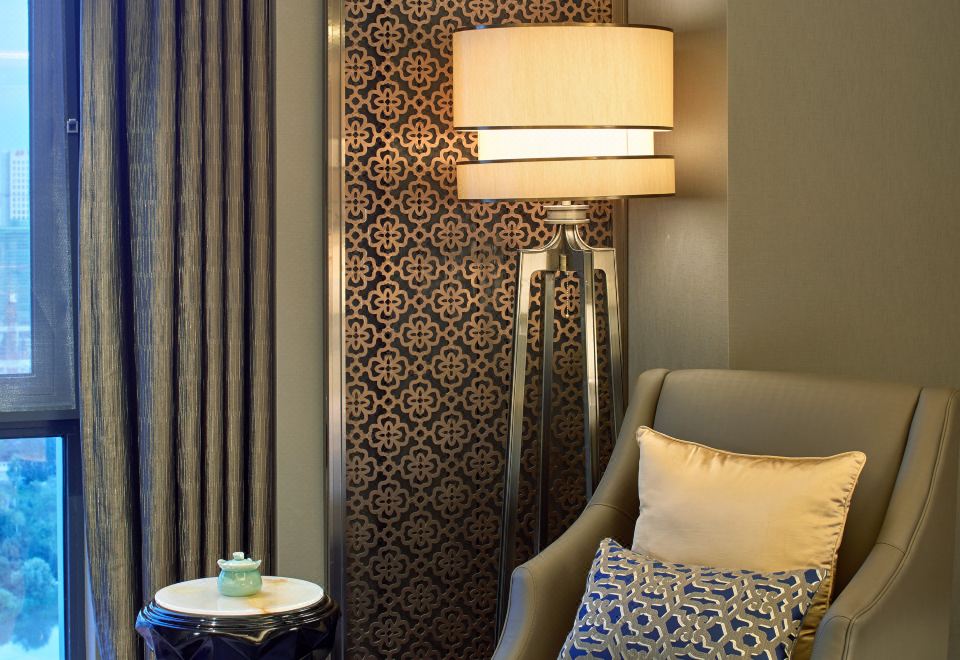 Wanda Vista HarbinDeluxe Hollywood Twin Bed Room (Bathroom Wet-Dry Separation + Featured Pillow)