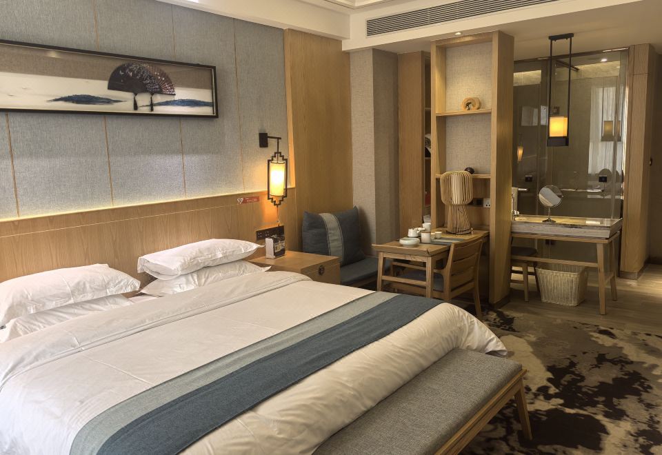 尊享·豪华大床房-明窗+电动窗帘