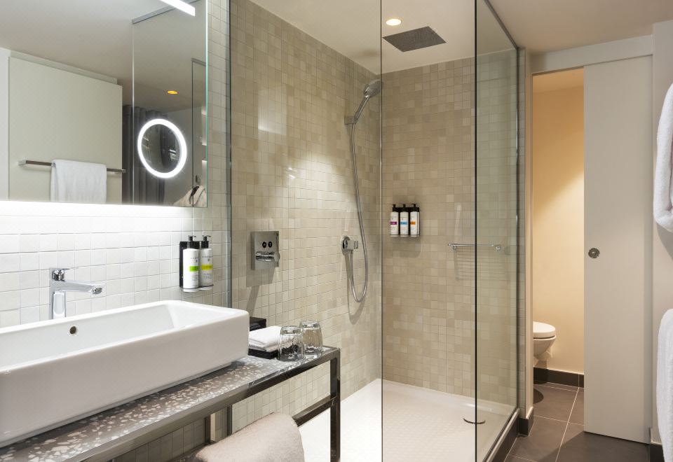 Pullman Paris la DéfenseSuperior King Suite