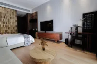 Jiaoling Mixiang Center