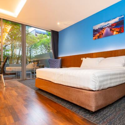 尊貴陽台房 禁菸房 康帕斯飯店集團曼谷素坤逸10巷格樂麗雅飯店優惠