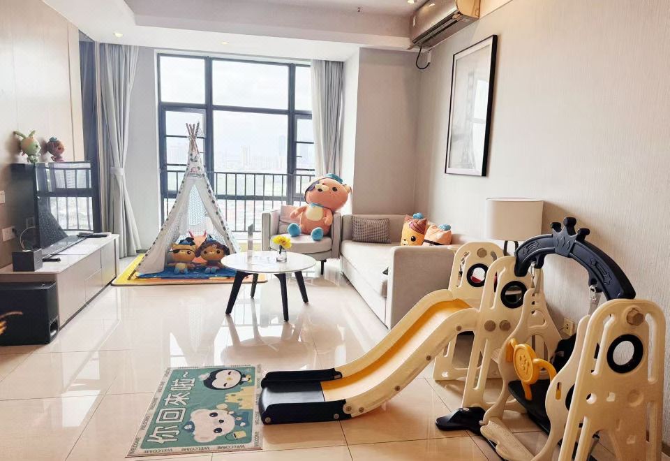 Somerset Haizhu Centre GuangzhouFamily Friendly Deluxe Executive - 2-Room (Kitchen)